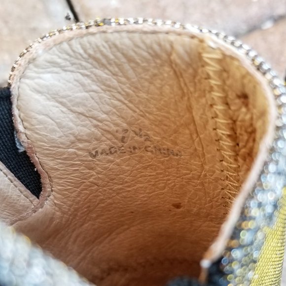 J/Slides NYC Gold/Silver Size 7.5 - Picture 7 of 8